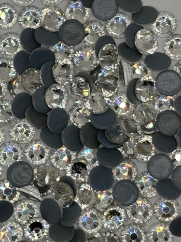 34SS Flat Back Rhinestones, 144 pieces, sparkling embellishments.