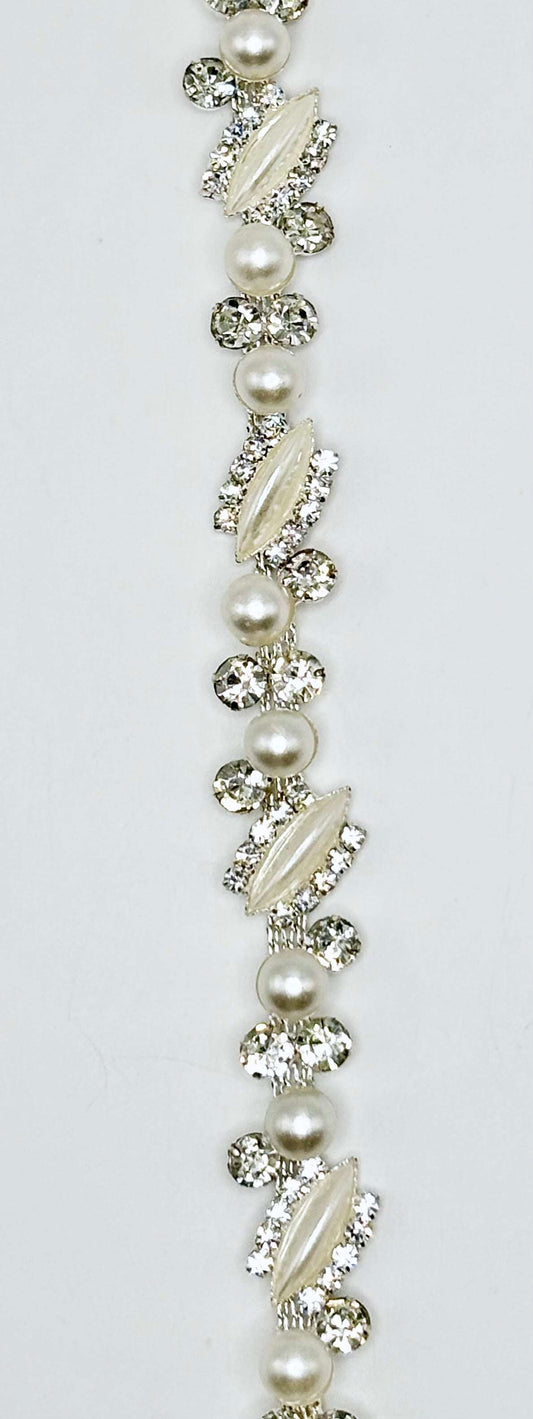 "Britney" Rhinestone and Pearl Chain Back Yardage, 1/4" width